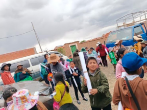 Niños-beneficiados-de-la-comunidad-de-Tilata