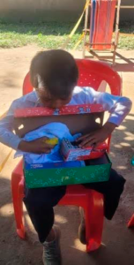 Niños-de-Curiza-beneficiados-con-las-cajas-de-onn--2
